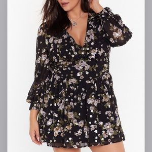 Nasty Gal - Black floral dress